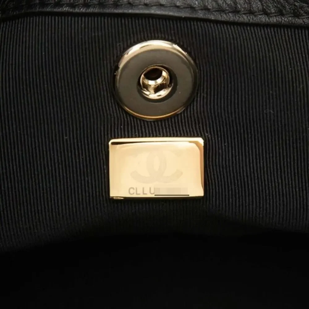 CHANEL height width